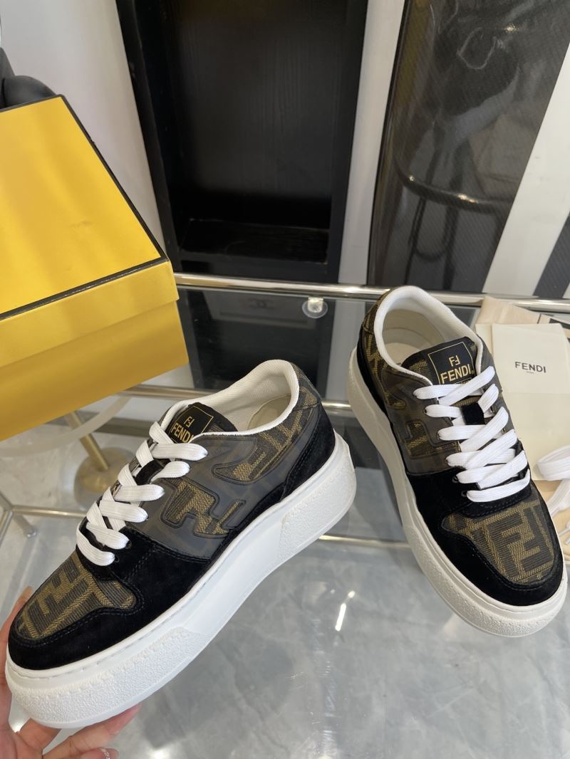 Fendi Low Shoes